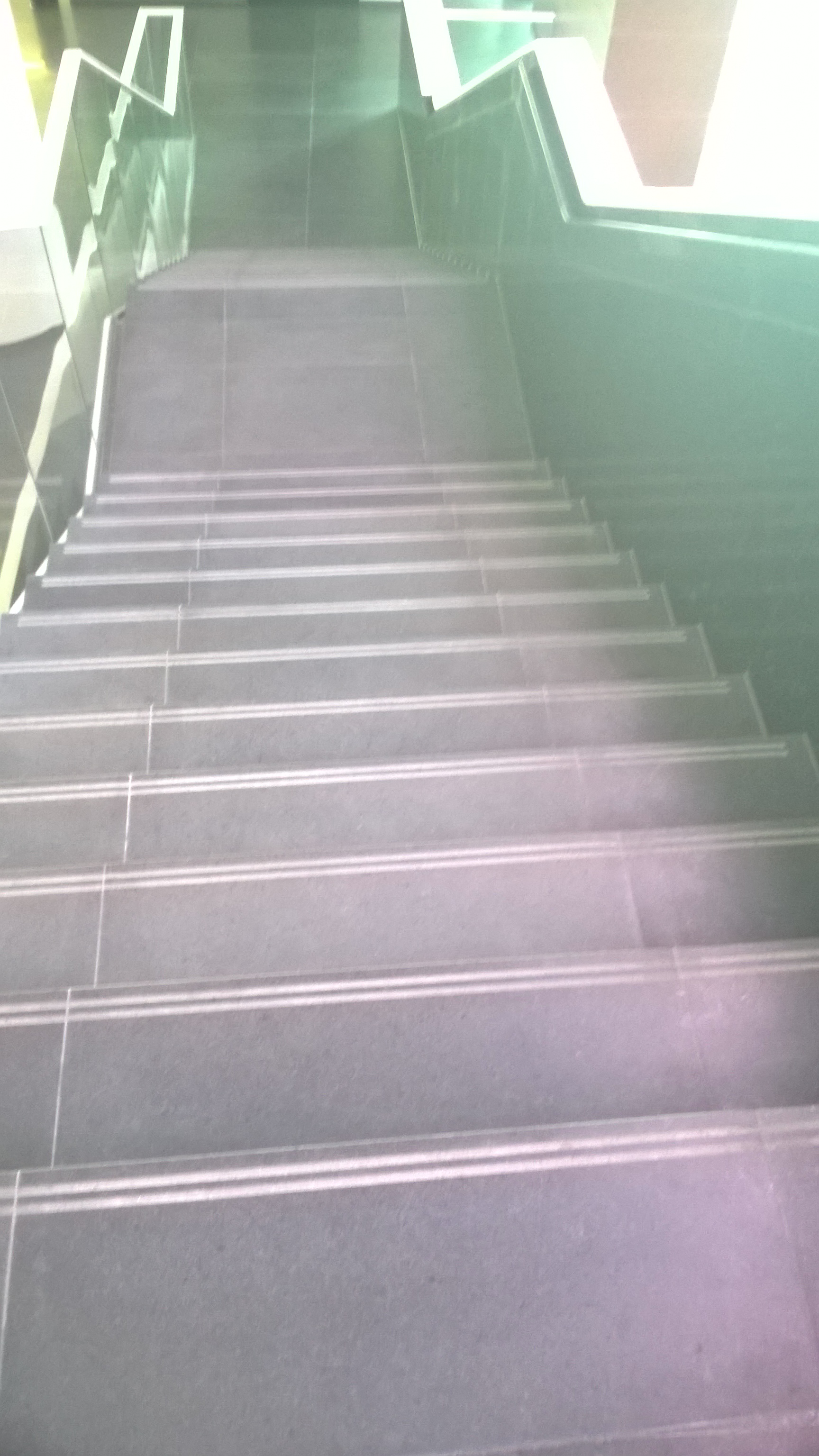 schody - kontrasty